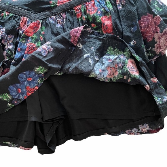 Pull&Bear Floral Ruffle Mini Skort - Picture 4 of 9